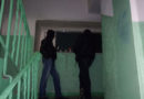 В Калинковичском районе пьяная компания избила мужчину, который сделал замечание за посиделки в подъезде В Калинковичском районе пьяная компания избила мужчину, который сделал замечание за посиделки в подъезде