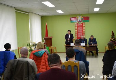 Открытый диалог и чествование лучших в ГП «Совхоз-комбинат «Заря» Открытый диалог и чествование лучших в ГП «Совхоз-комбинат «Заря»