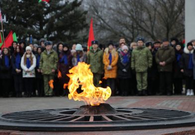 Мазыр – наш! Што пiсала газета «Советская Белоруссия» у нумарах 5-15 за студзень-люты 1944 года аб вызваленнi Мазыршчыны Мазыр – наш! Што пiсала газета «Советская Белоруссия» у нумарах 5-15 за студзень-люты 1944 года аб вызваленнi Мазыршчыны