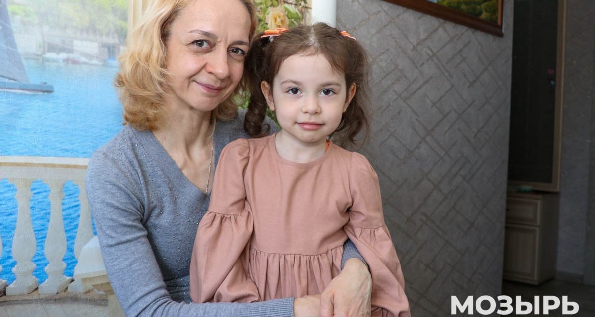 Это сработало! Дорогостоящий укол остановил болезнь мозырянки Лизы Теребовец