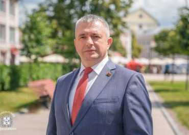 С Днем молодежи и студенчества жителей региона поздравил председатель облисполкома Иван Крупко