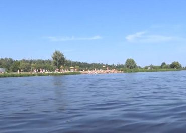 Заплыл за буйки. Тонущего мальчика спасли на реке Березина в Бобруйске
