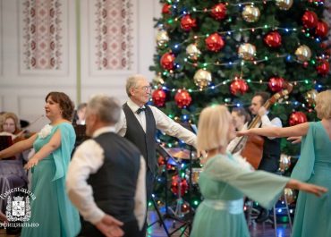 С 23 декабря по 14 января 2026 года в Беларуси пройдет республиканская новогодняя благотворительная акция «От всей души»